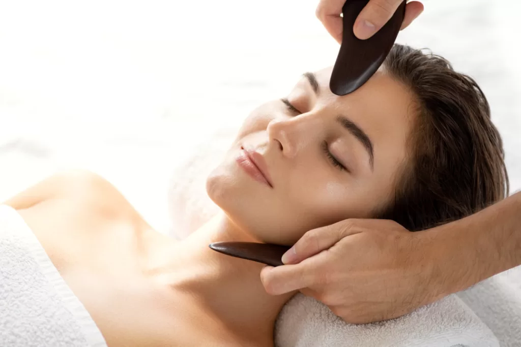 gua sha morning or night 1024x683 - Gua Sha Routine | Gua Sha Morning or Night?