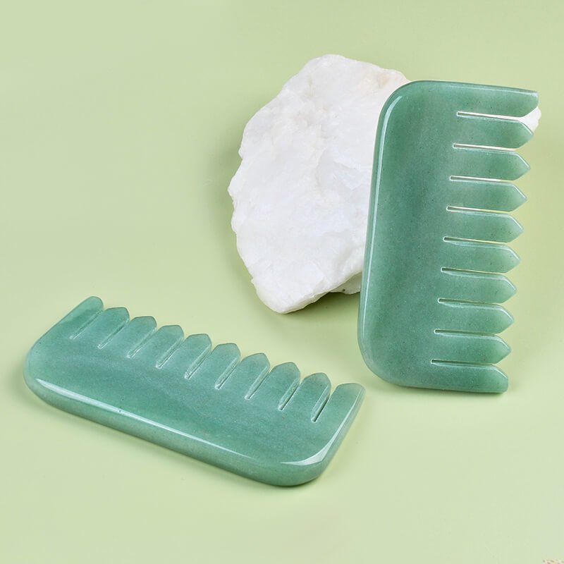 green aventurine gua sha (15)